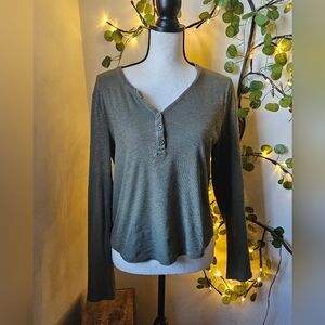 Madewell Ribbed Henley shirt large green Crafted of a weighty, cozy ribbed fabri